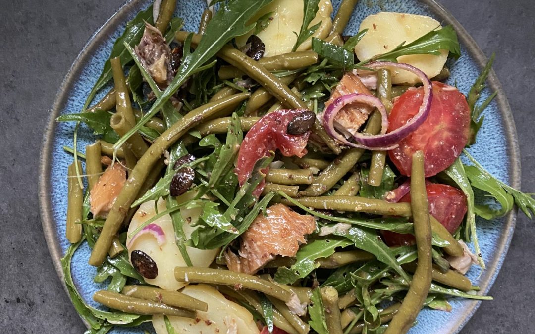 Salade haricots verts, pomme de terre et maquereau fumé